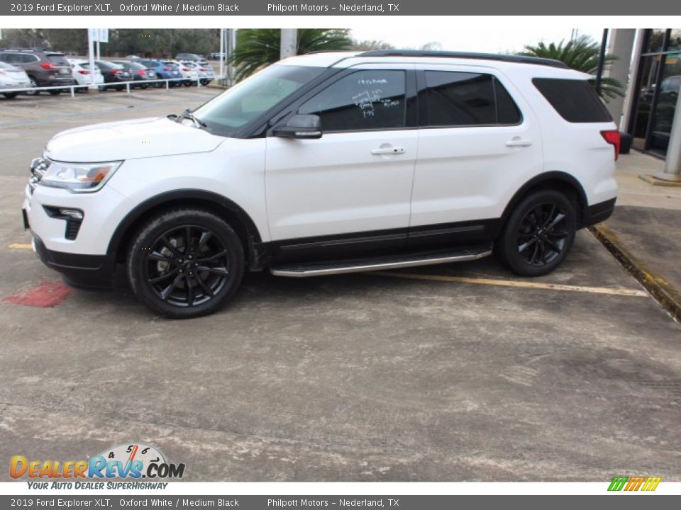 2019 Ford Explorer XLT Oxford White / Medium Black Photo #5