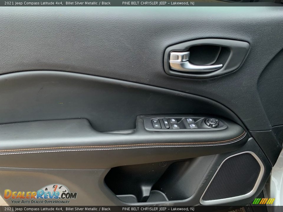 Door Panel of 2021 Jeep Compass Latitude 4x4 Photo #13