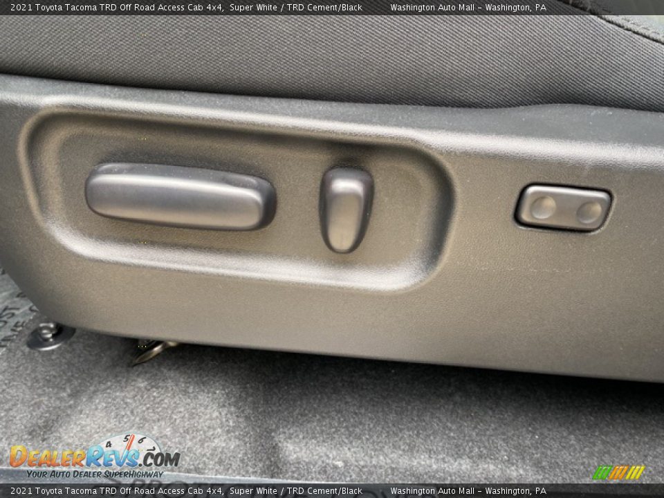 2021 Toyota Tacoma TRD Off Road Access Cab 4x4 Super White / TRD Cement/Black Photo #21
