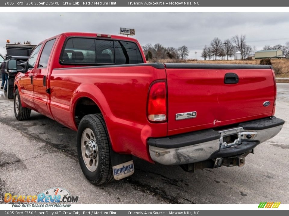 2005 Ford F350 Super Duty XLT Crew Cab Red / Medium Flint Photo #6