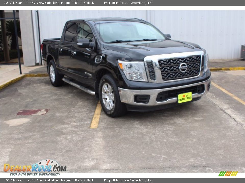 2017 Nissan Titan SV Crew Cab 4x4 Magnetic Black / Black Photo #2