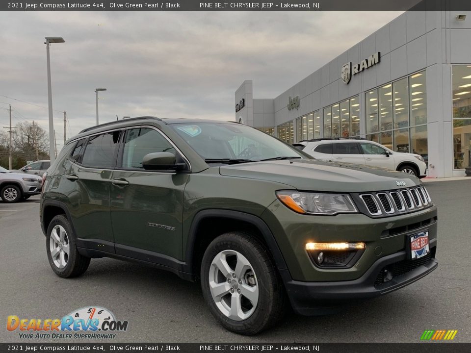 2021 Jeep Compass Latitude 4x4 Olive Green Pearl / Black Photo #1