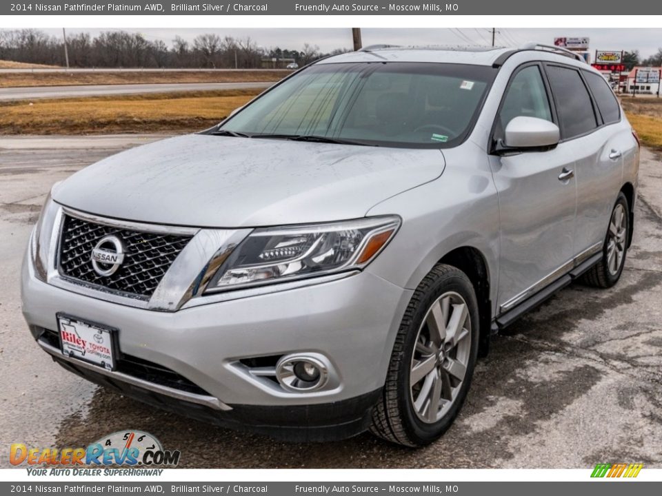 2014 Nissan Pathfinder Platinum AWD Brilliant Silver / Charcoal Photo #8