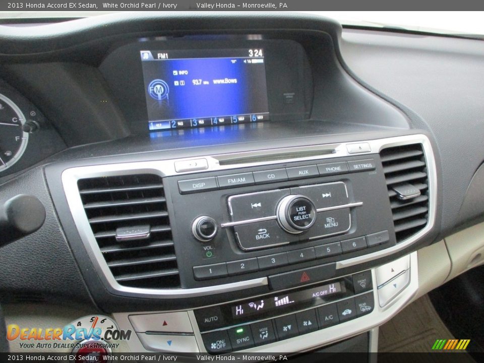 2013 Honda Accord EX Sedan White Orchid Pearl / Ivory Photo #15