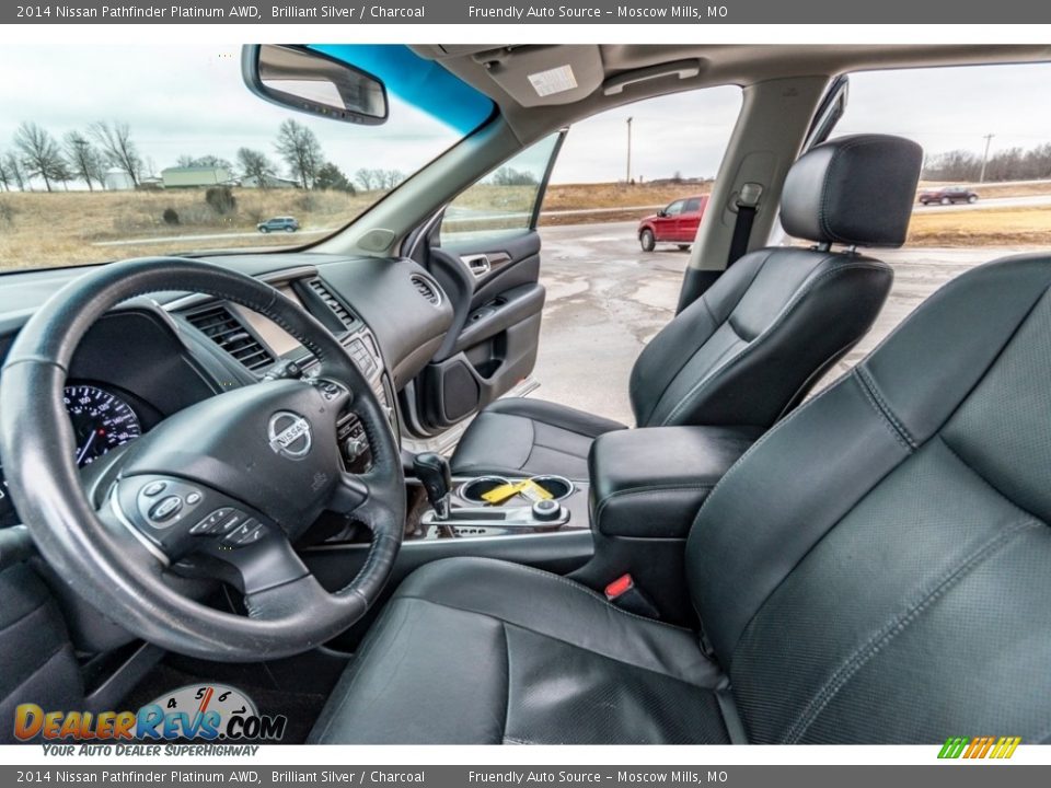 2014 Nissan Pathfinder Platinum AWD Brilliant Silver / Charcoal Photo #19