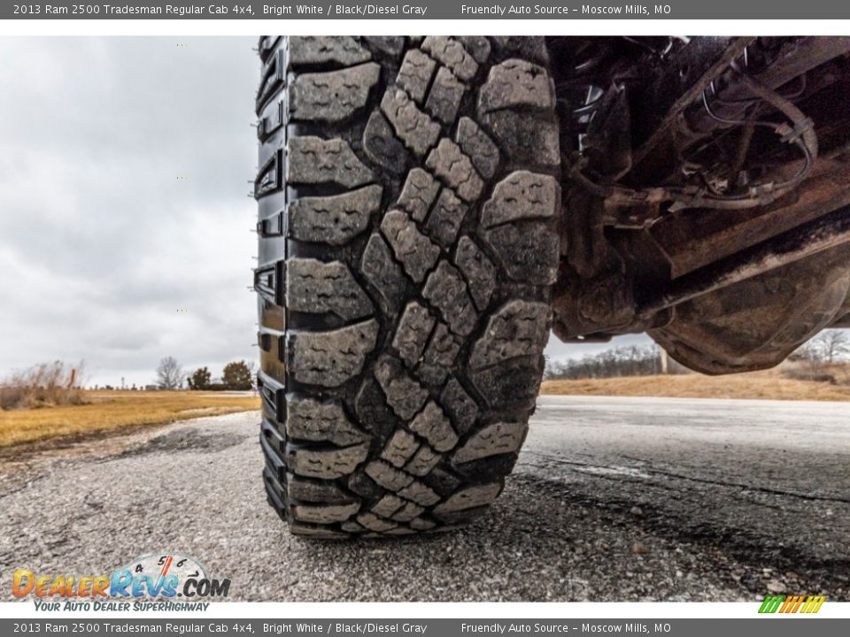 2013 Ram 2500 Tradesman Regular Cab 4x4 Bright White / Black/Diesel Gray Photo #16