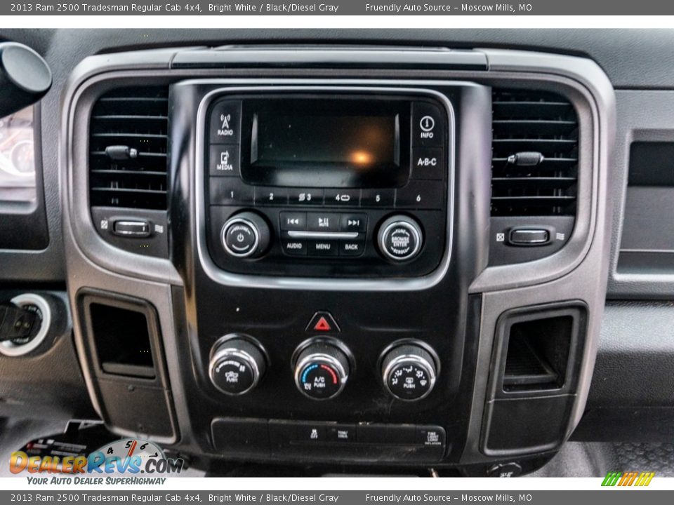 Controls of 2013 Ram 2500 Tradesman Regular Cab 4x4 Photo #30