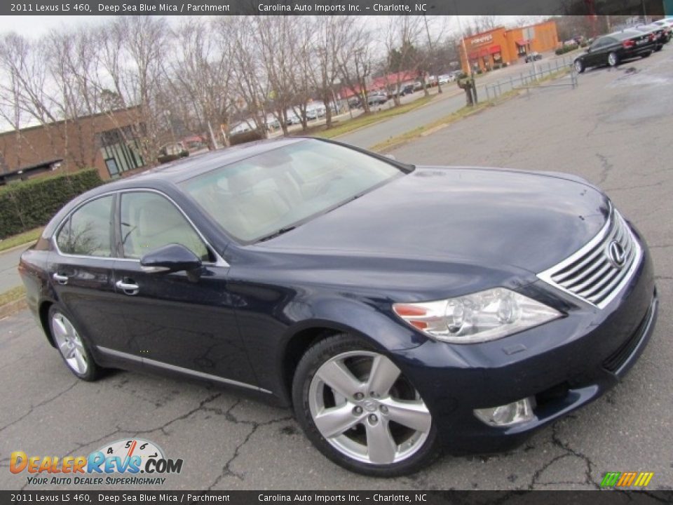 Front 3/4 View of 2011 Lexus LS 460 Photo #3