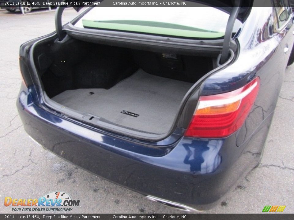 2011 Lexus LS 460 Trunk Photo #20