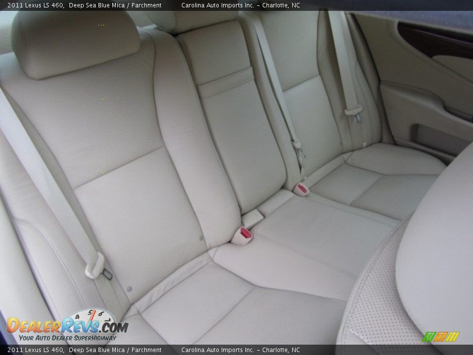 Rear Seat of 2011 Lexus LS 460 Photo #24