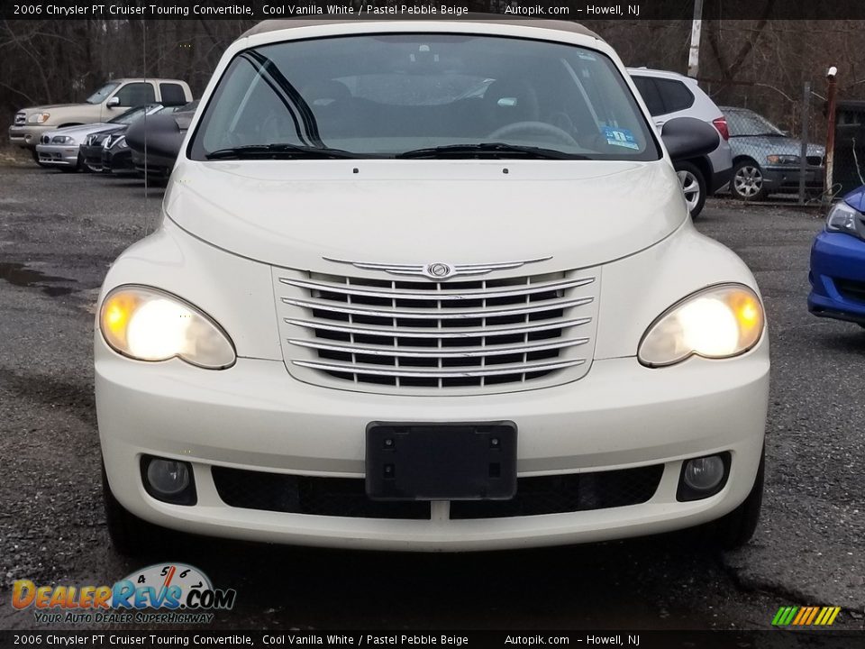 2006 Chrysler PT Cruiser Touring Convertible Cool Vanilla White / Pastel Pebble Beige Photo #8