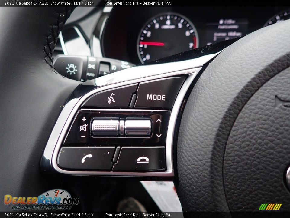 2021 Kia Seltos EX AWD Snow White Pearl / Black Photo #17