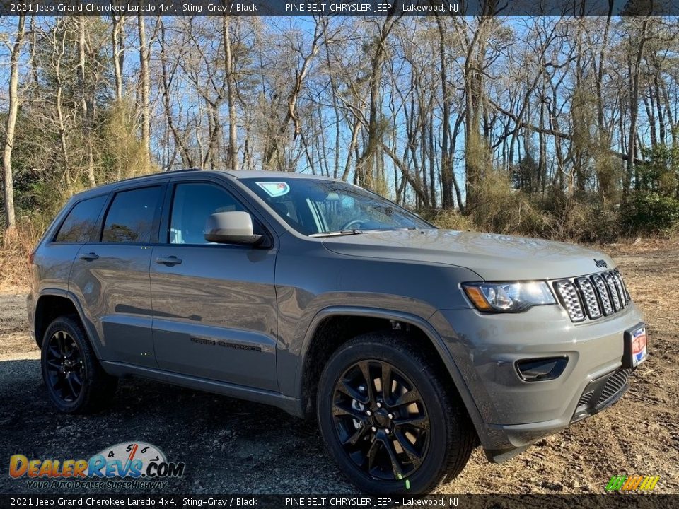 2021 Jeep Grand Cherokee Laredo 4x4 Sting-Gray / Black Photo #1