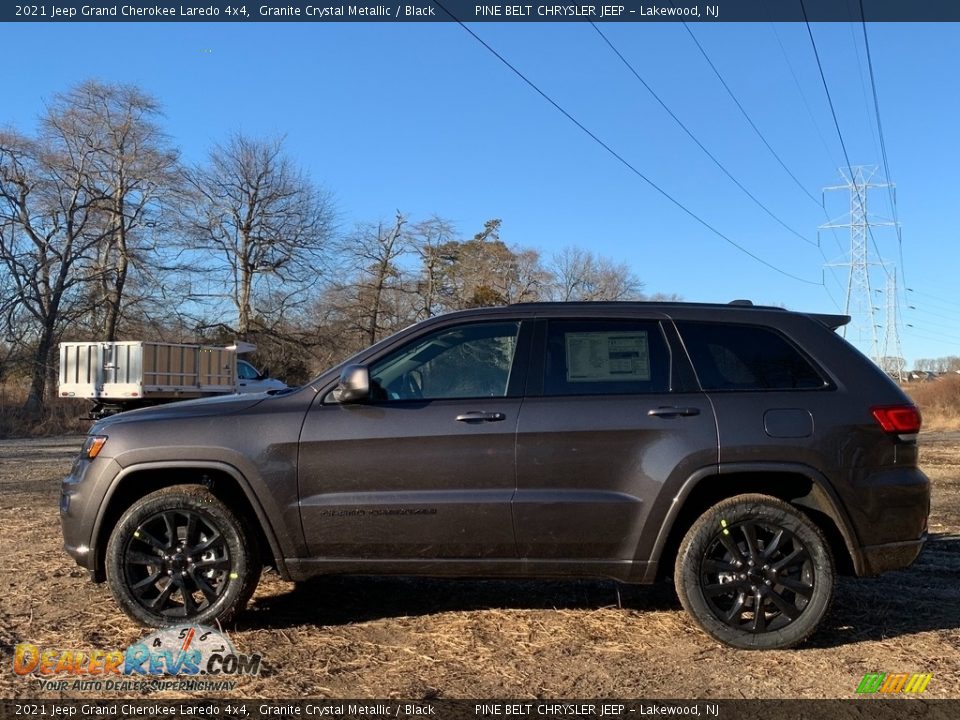 2021 Jeep Grand Cherokee Laredo 4x4 Granite Crystal Metallic / Black Photo #4