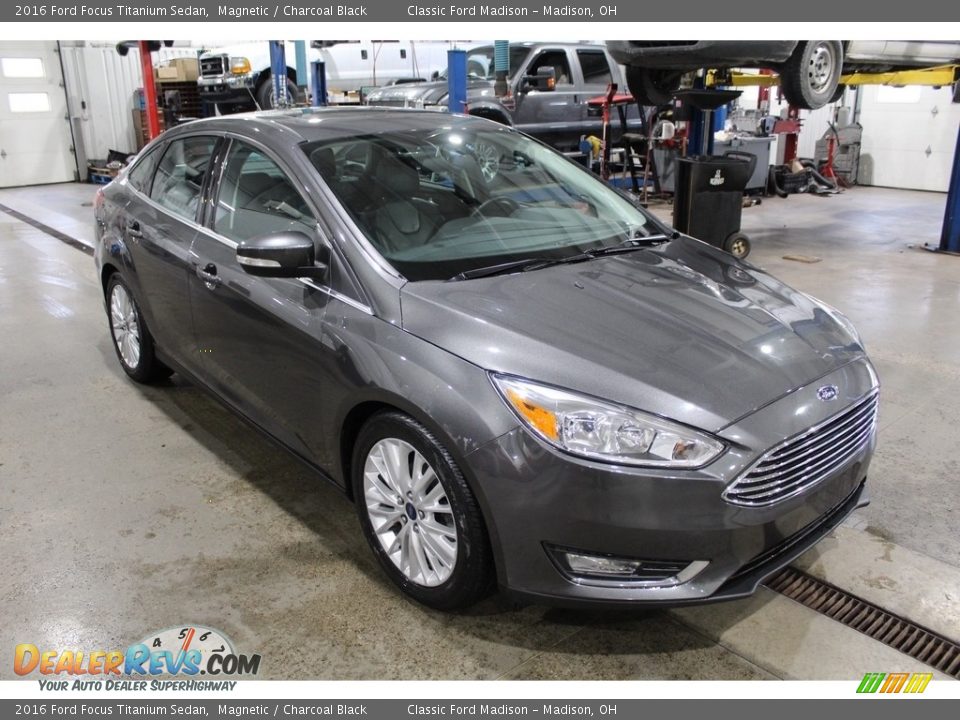 2016 Ford Focus Titanium Sedan Magnetic / Charcoal Black Photo #2
