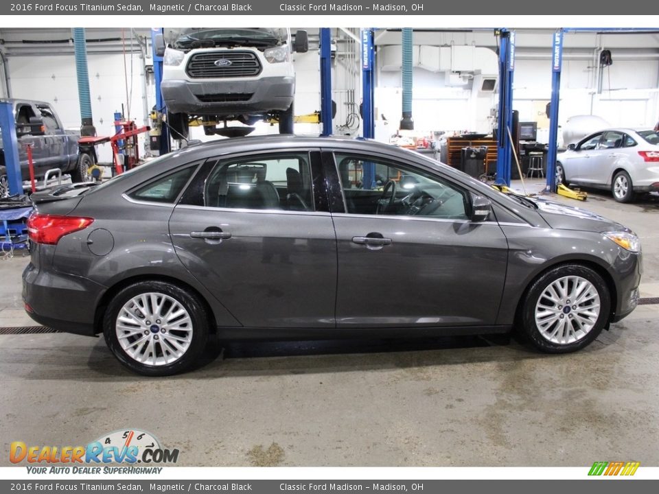 2016 Ford Focus Titanium Sedan Magnetic / Charcoal Black Photo #4