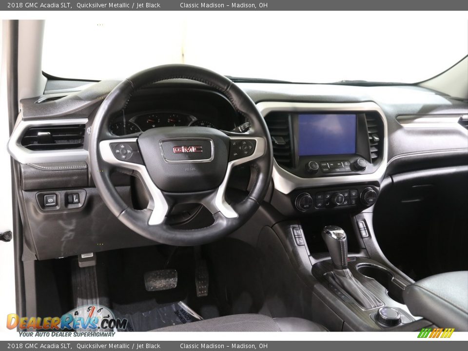 Dashboard of 2018 GMC Acadia SLT Photo #6