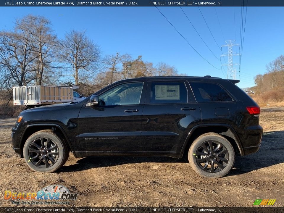 Diamond Black Crystal Pearl 2021 Jeep Grand Cherokee Laredo 4x4 Photo #4