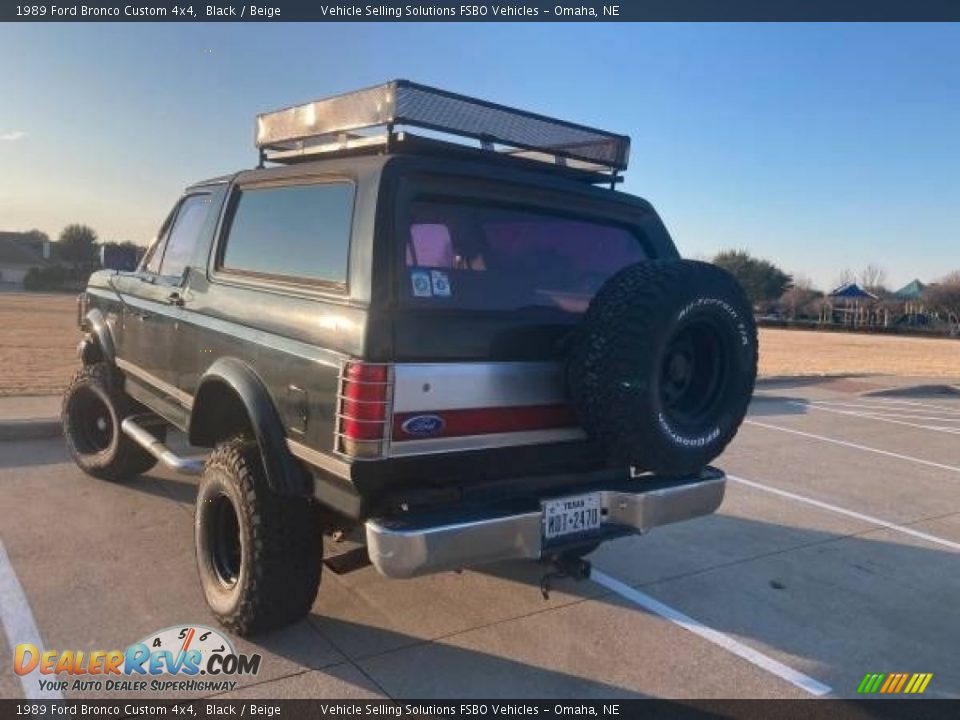 1989 Ford Bronco Custom 4x4 Black / Beige Photo #5