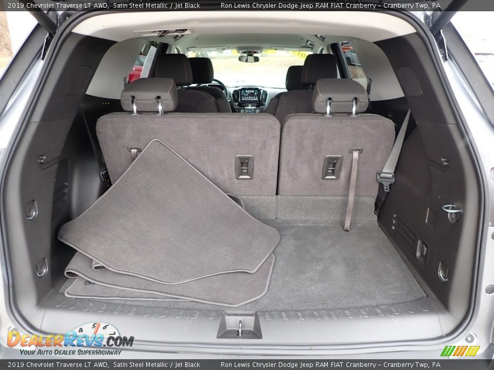 2019 Chevrolet Traverse LT AWD Satin Steel Metallic / Jet Black Photo #4