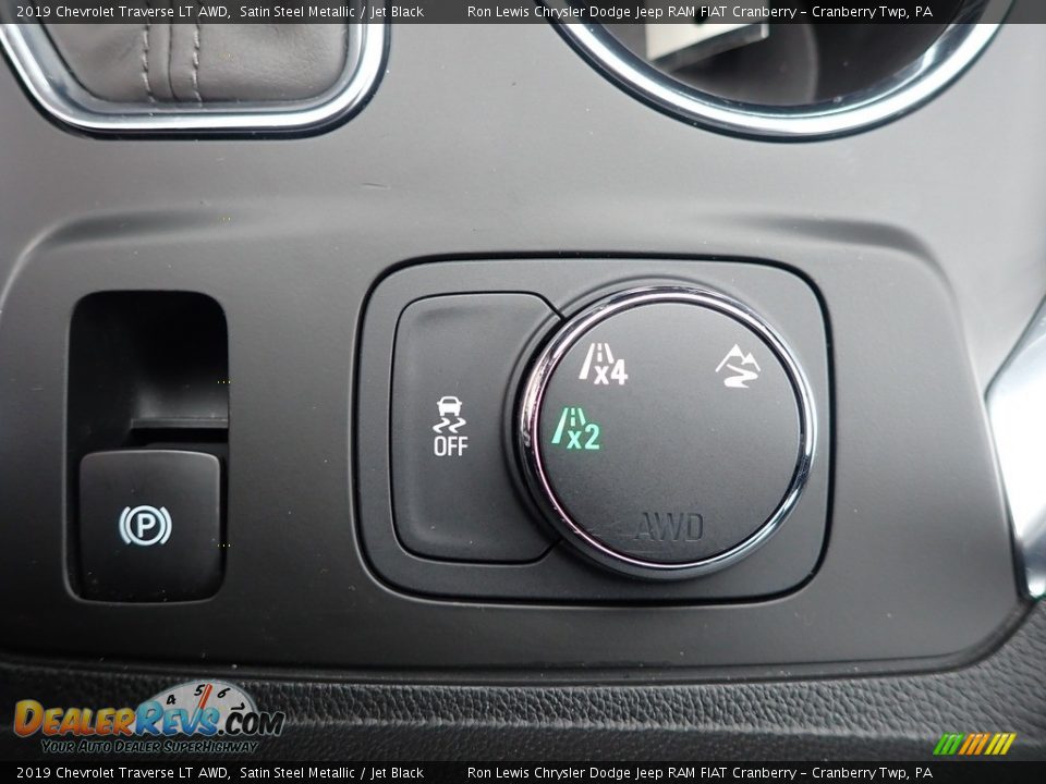 2019 Chevrolet Traverse LT AWD Satin Steel Metallic / Jet Black Photo #19