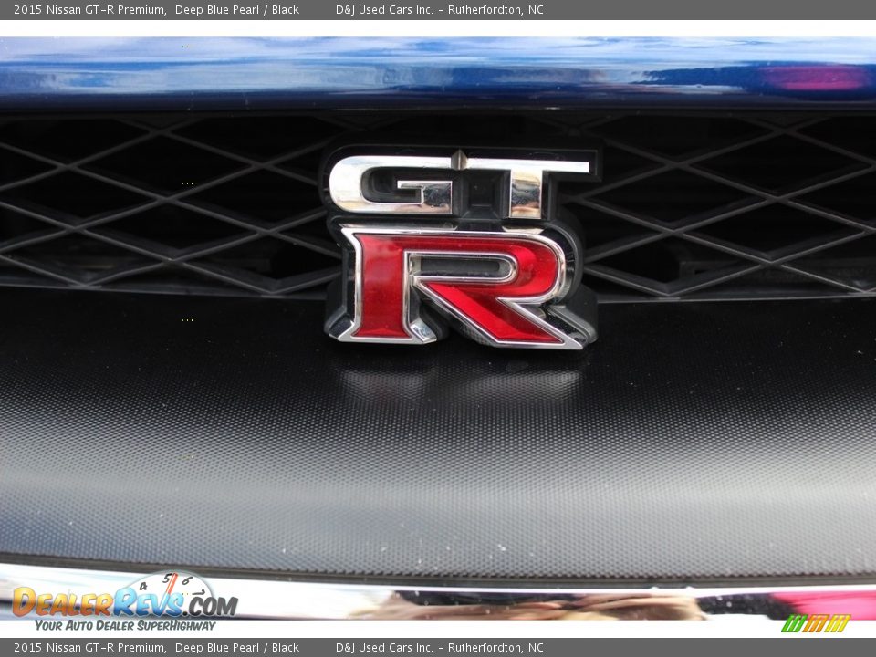 2015 Nissan GT-R Premium Logo Photo #11
