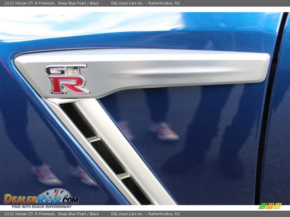 2015 Nissan GT-R Premium Logo Photo #12