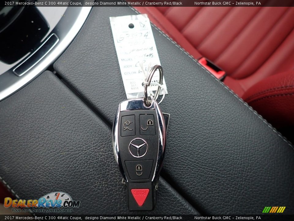 Keys of 2017 Mercedes-Benz C 300 4Matic Coupe Photo #29
