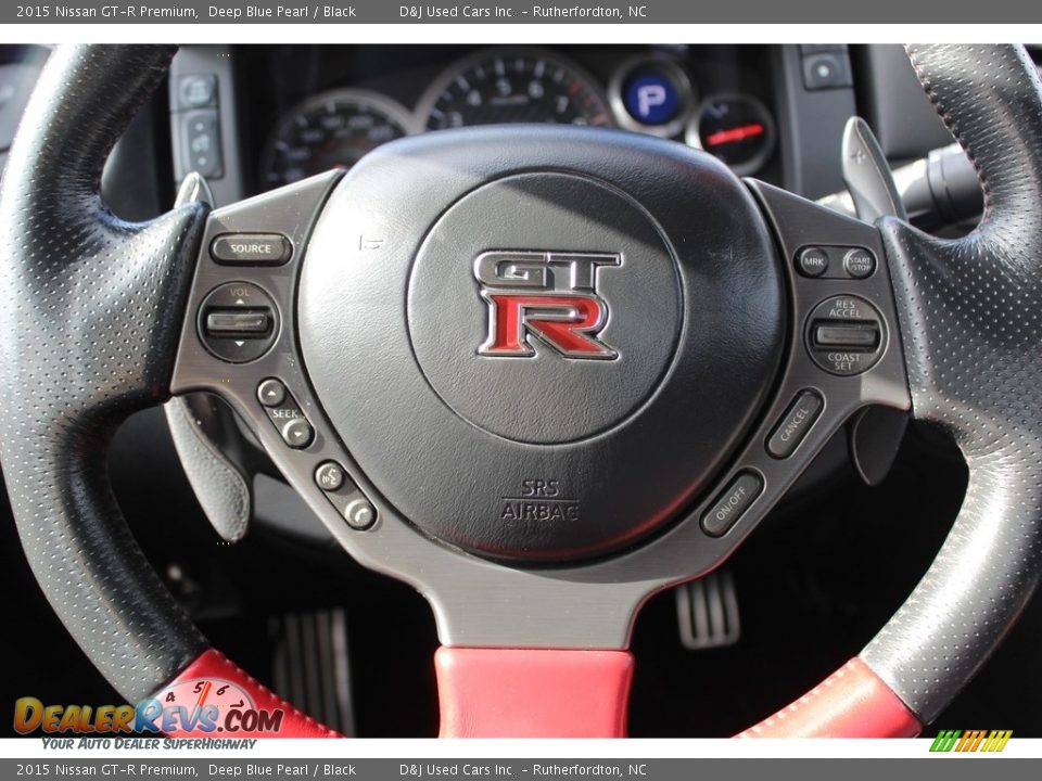 2015 Nissan GT-R Premium Steering Wheel Photo #23