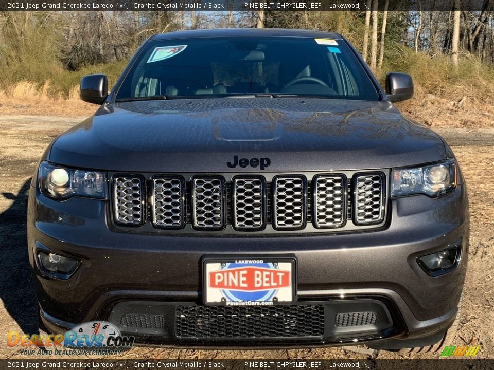 2021 Jeep Grand Cherokee Laredo 4x4 Granite Crystal Metallic / Black Photo #3