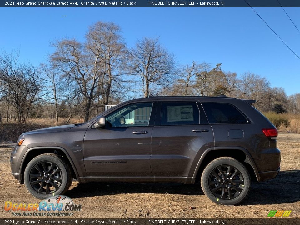 2021 Jeep Grand Cherokee Laredo 4x4 Granite Crystal Metallic / Black Photo #4