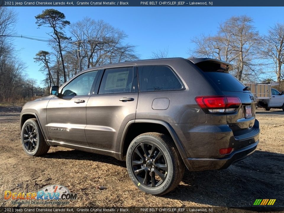 2021 Jeep Grand Cherokee Laredo 4x4 Granite Crystal Metallic / Black Photo #6