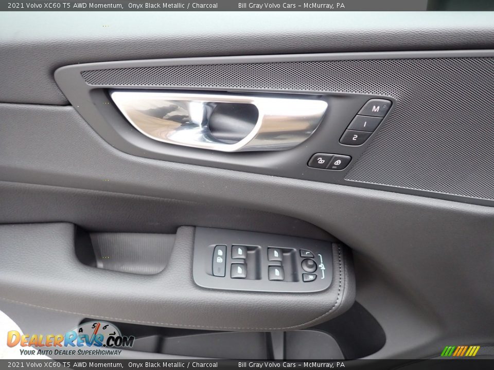 2021 Volvo XC60 T5 AWD Momentum Onyx Black Metallic / Charcoal Photo #10