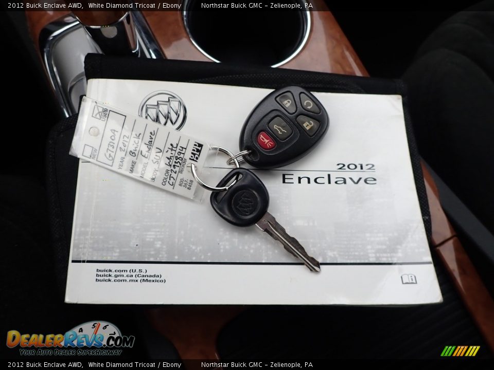 2012 Buick Enclave AWD White Diamond Tricoat / Ebony Photo #29