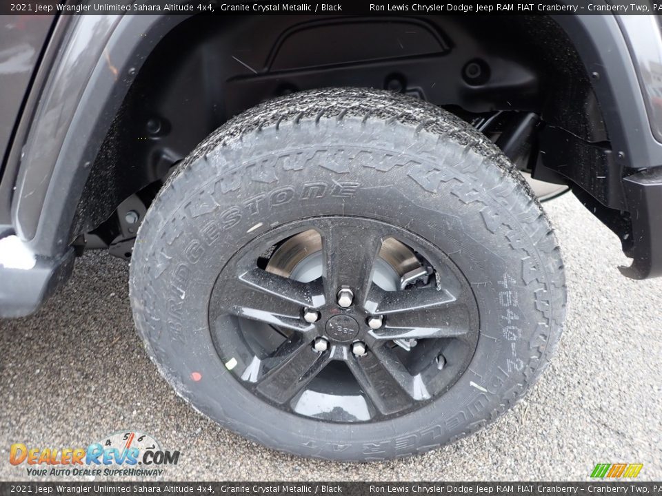 2021 Jeep Wrangler Unlimited Sahara Altitude 4x4 Granite Crystal Metallic / Black Photo #10