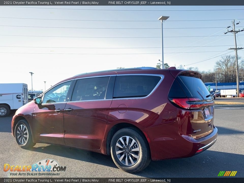 2021 Chrysler Pacifica Touring L Velvet Red Pearl / Black/Alloy Photo #6