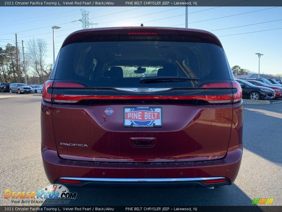 2021 Chrysler Pacifica Touring L Velvet Red Pearl / Black/Alloy Photo #7