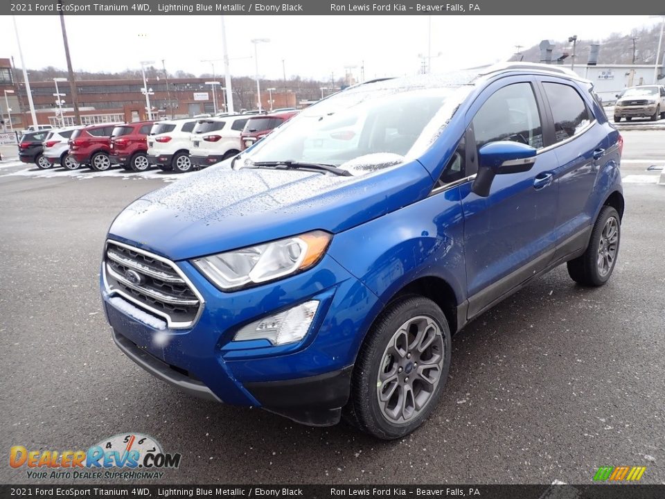 Front 3/4 View of 2021 Ford EcoSport Titanium 4WD Photo #5