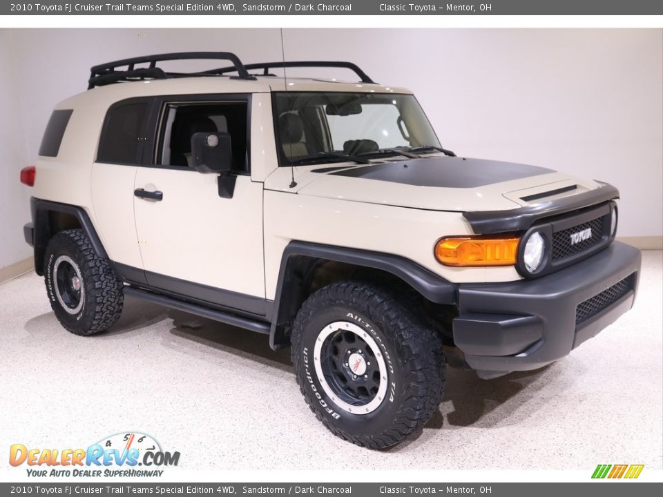 2010 Toyota FJ Cruiser Trail Teams Special Edition 4WD Sandstorm / Dark Charcoal Photo #1