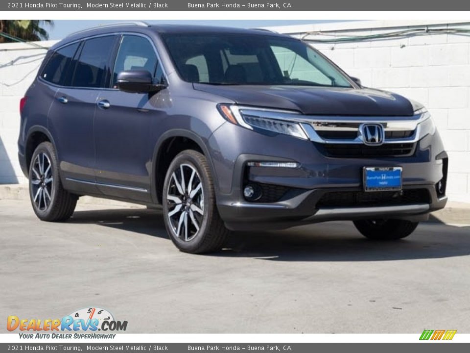 2021 Honda Pilot Touring Modern Steel Metallic / Black Photo #1