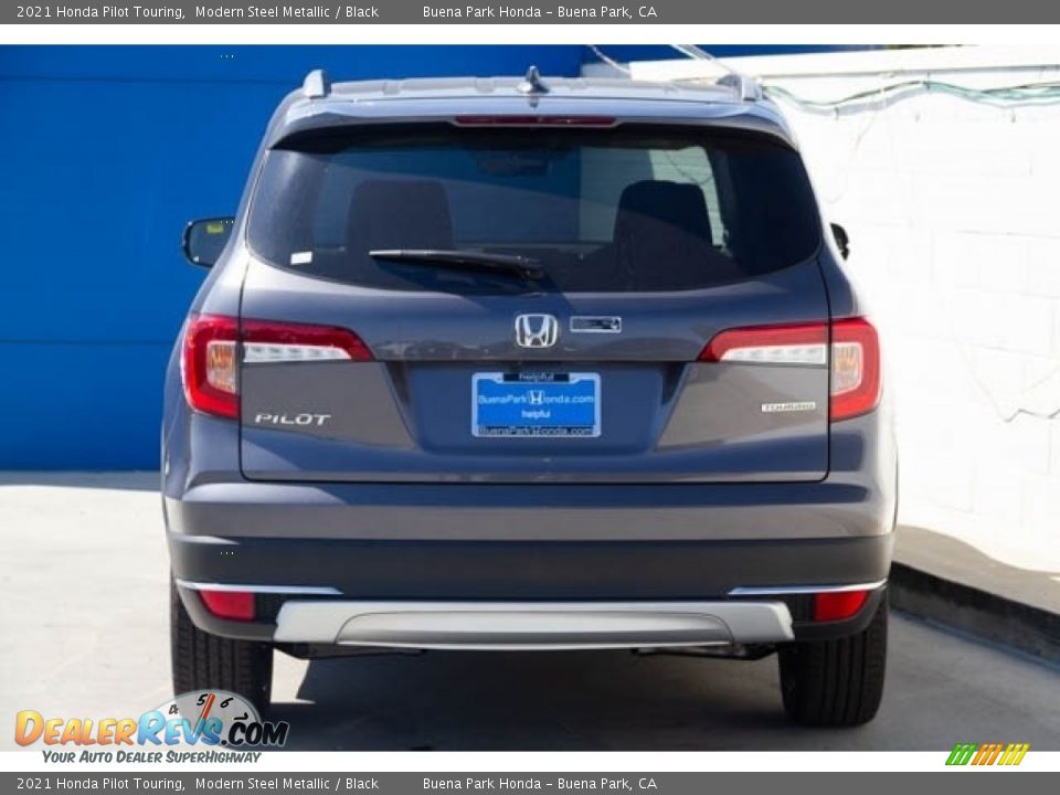 2021 Honda Pilot Touring Modern Steel Metallic / Black Photo #6