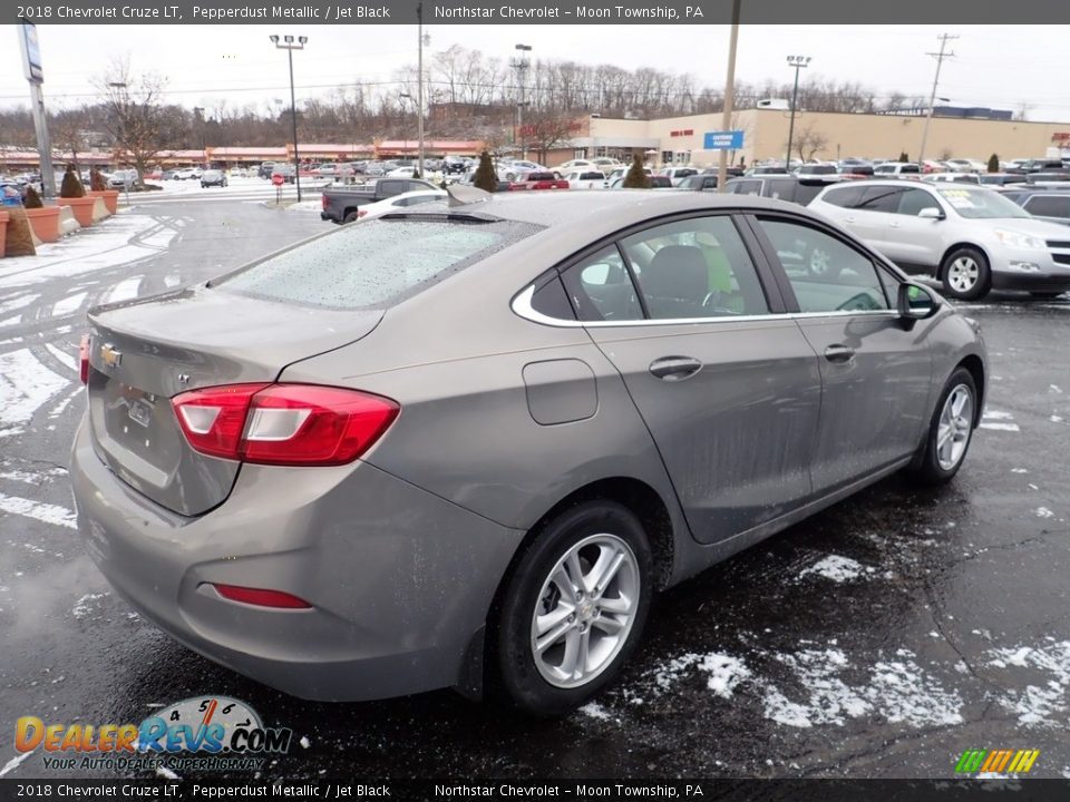 2018 Chevrolet Cruze LT Pepperdust Metallic / Jet Black Photo #9