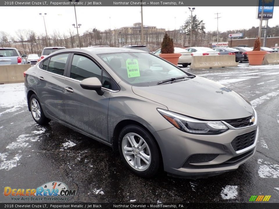 2018 Chevrolet Cruze LT Pepperdust Metallic / Jet Black Photo #11