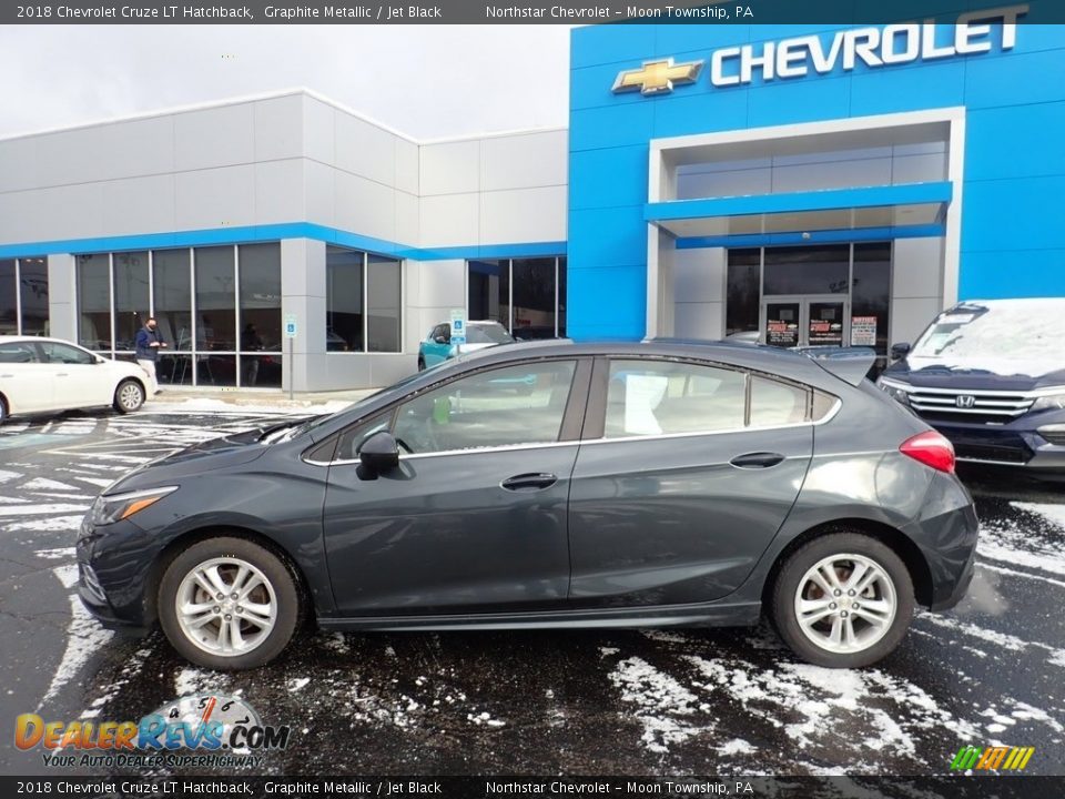 Graphite Metallic 2018 Chevrolet Cruze LT Hatchback Photo #3