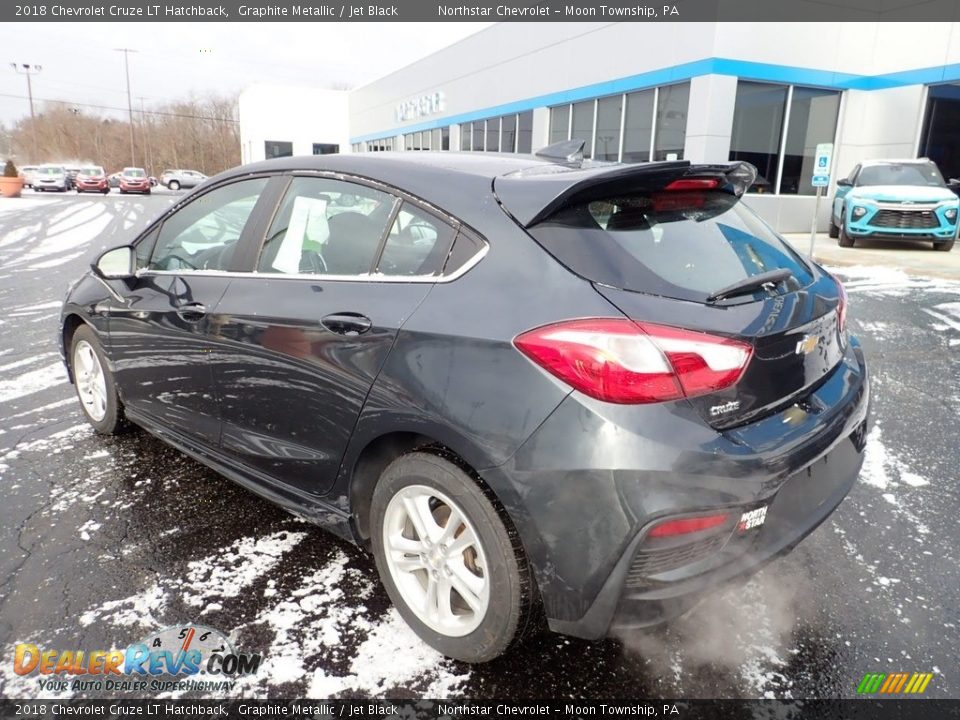 2018 Chevrolet Cruze LT Hatchback Graphite Metallic / Jet Black Photo #4