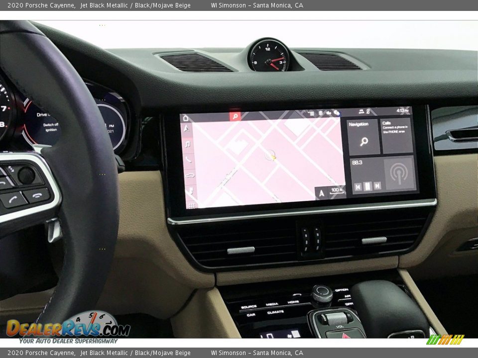 Controls of 2020 Porsche Cayenne  Photo #5