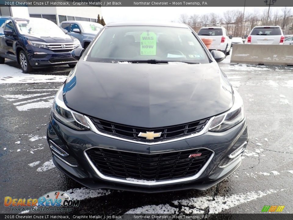 2018 Chevrolet Cruze LT Hatchback Graphite Metallic / Jet Black Photo #13