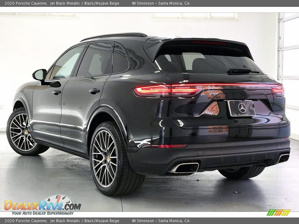 2020 Porsche Cayenne Jet Black Metallic / Black/Mojave Beige Photo #9