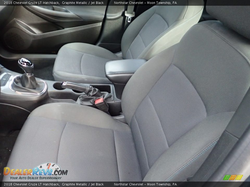 Front Seat of 2018 Chevrolet Cruze LT Hatchback Photo #20