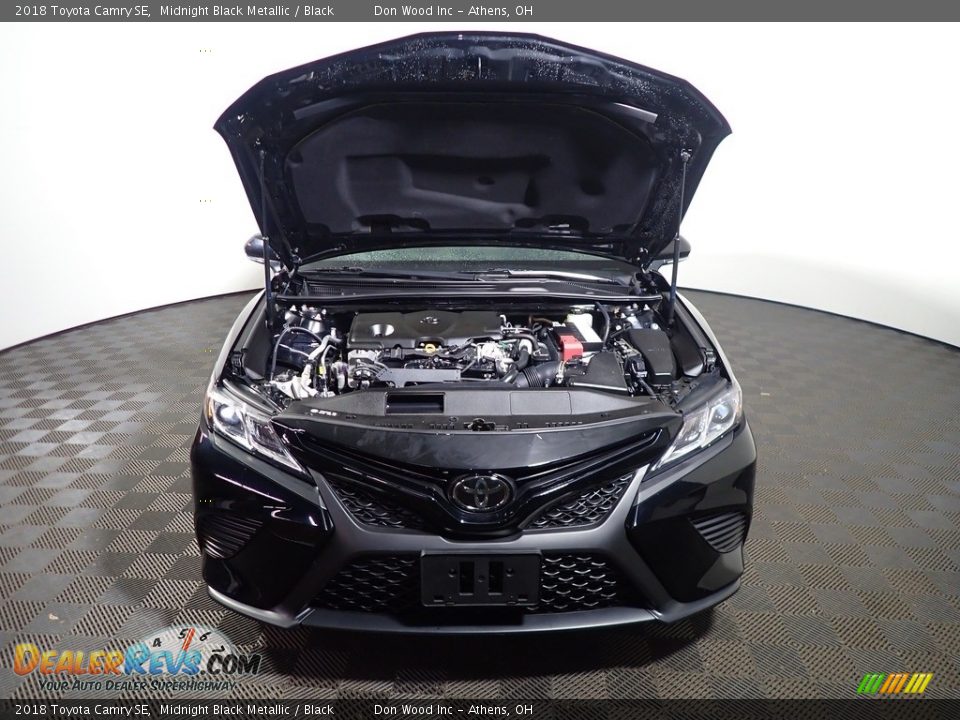 2018 Toyota Camry SE Midnight Black Metallic / Black Photo #6